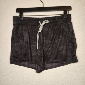 Women's Black Soft Camo Shorts Women’s Clementine Watercolor size S